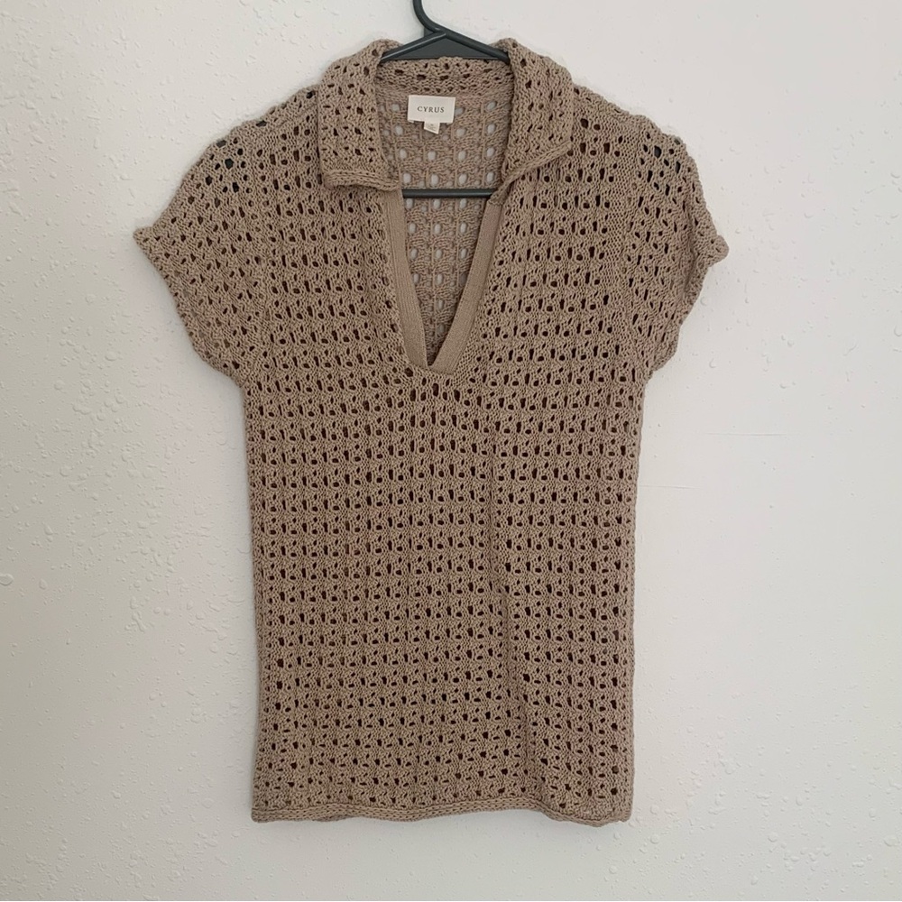beige crochet top